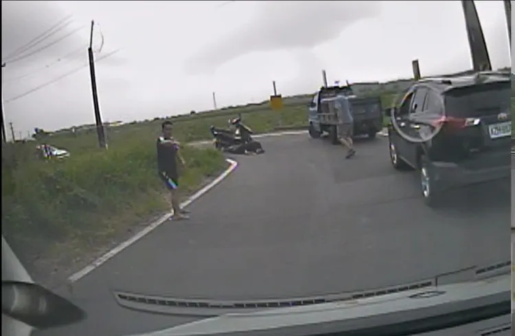 後壁納骨塔附近連傳2起車禍。讀者提供