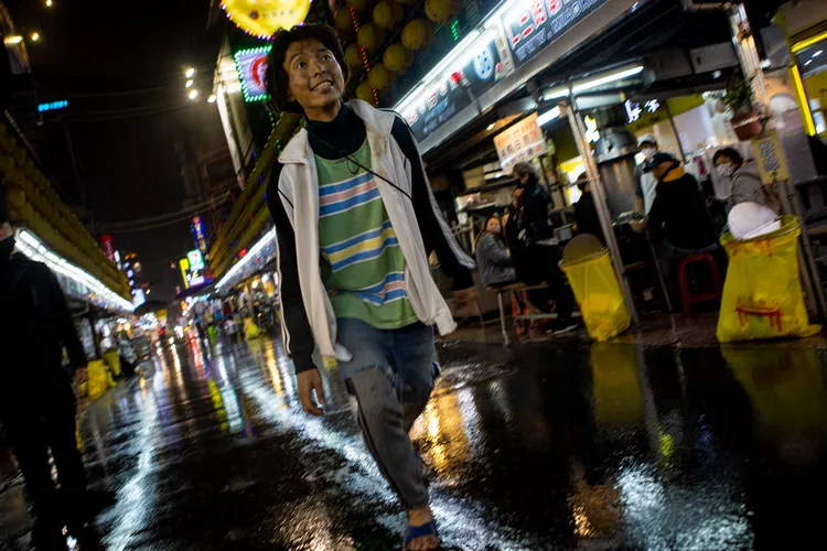 莊岳為戲暴瘦。大愛提供