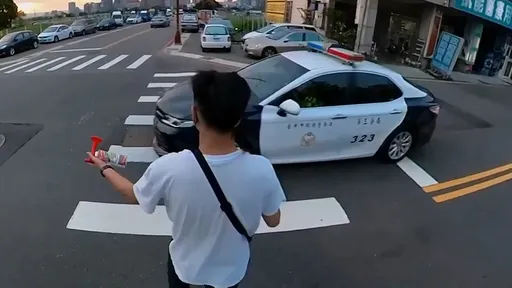 警車也搞「行人地獄」不甩斑馬線民眾　台中警認了：開罰並懲處