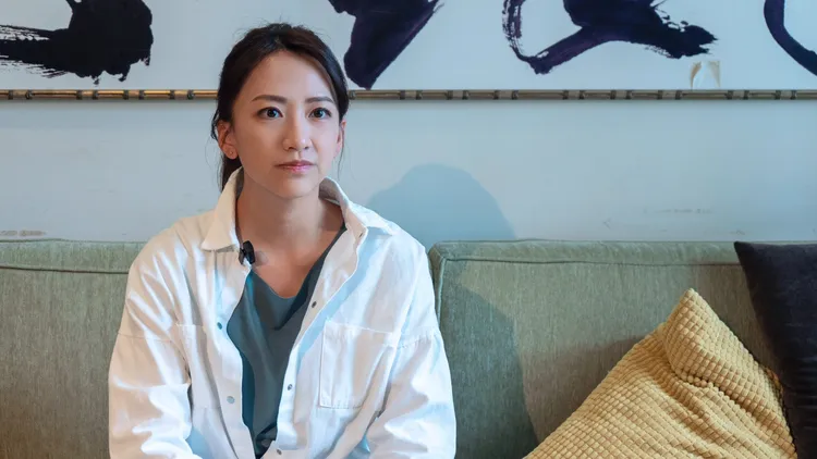 范宸菲是很勤學的演員。大愛提供