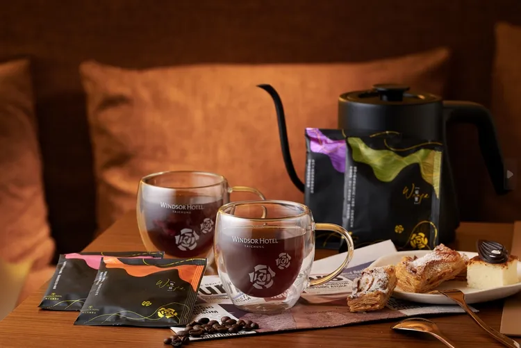 每間客房另提供裕元花園酒店自有品牌Wcafé 精品濾掛咖啡組合。業者提供