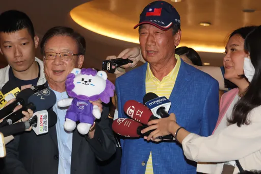 誰擋BNT？衛福部首曝內幕　陳時中曾到郭台銘家「鴻海很心急」