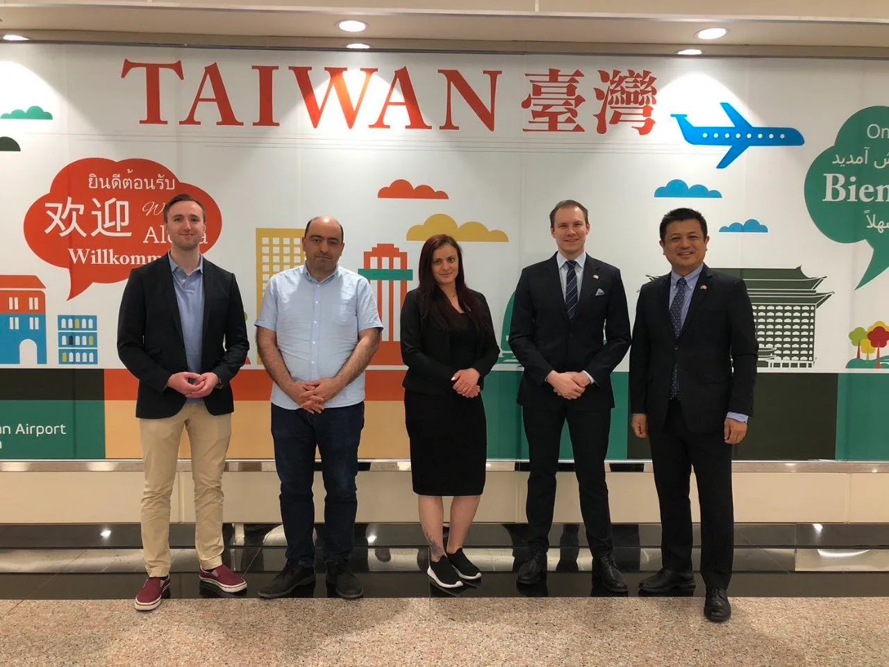 瑞典國會議員團14日抵台,今早將晉見蔡英文進行交流。外交部提供