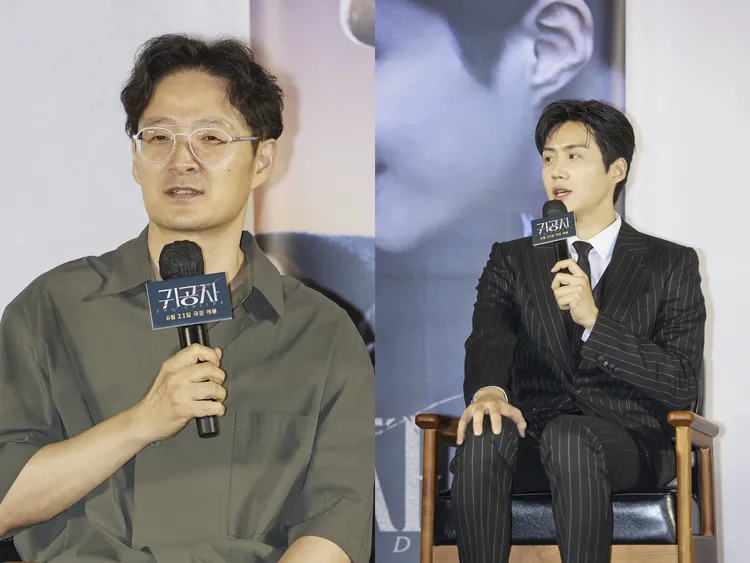 導演朴勳政（左圖）當時堅持用金宣虎，認為自己的決定做得很好。翻攝NEW