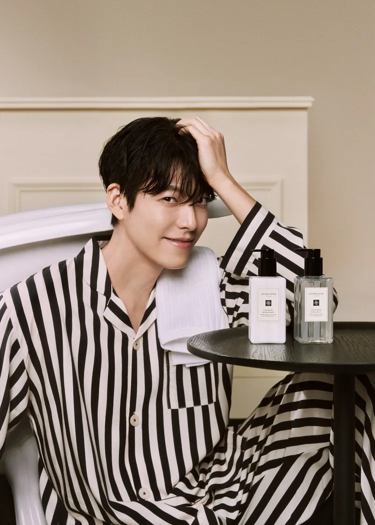 鼠尾草與海鹽潔膚露以及青檸羅勒與柑橘潤膚乳，適合作為每日的「解憂儀式」，潔膚露250ml／1900元、潤膚乳250ml／2650元。品牌提供