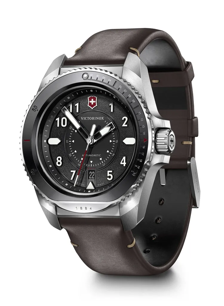 Journey 1984系列石英腕錶，2萬3500元。品牌提供