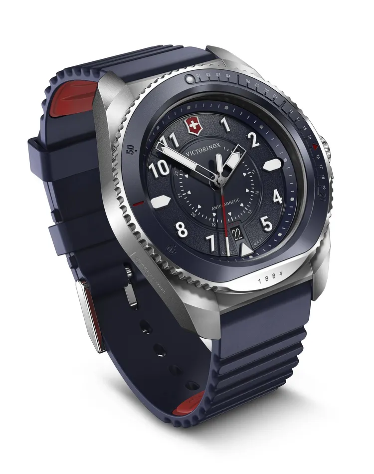 Journey 1984系列石英腕錶，1萬9800元。品牌提供