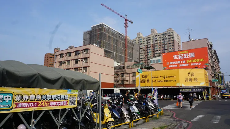 左營高鐵過去屬低基期房價區，如今中古屋房價已墊高，全面2字頭行情。葉家銘攝