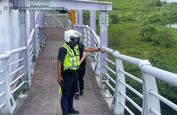 警方到場採證。三重警分局提供