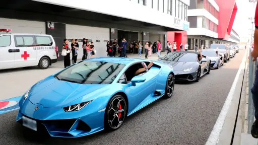 國泰產不承保特斯拉這兩款車型 原因曝光!超跑險保費可買輛國產車