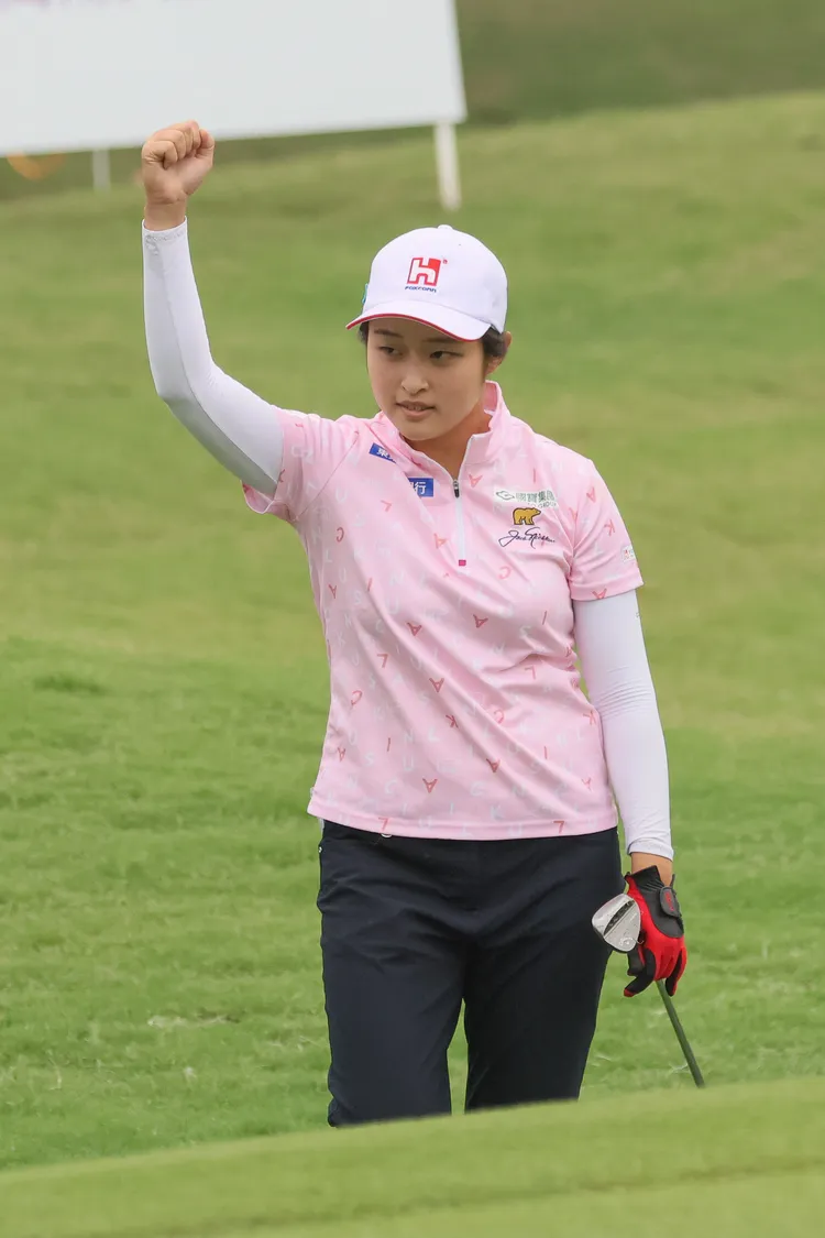「中國信託女子高爾夫之星」吳佳晏在第18洞拿下博蒂，最終獲亞軍。    中國信託銀行提供