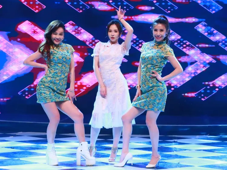 蔡亞露（左起）、杜忻恬、陳怡婷表演令人刮目相看。中視提供