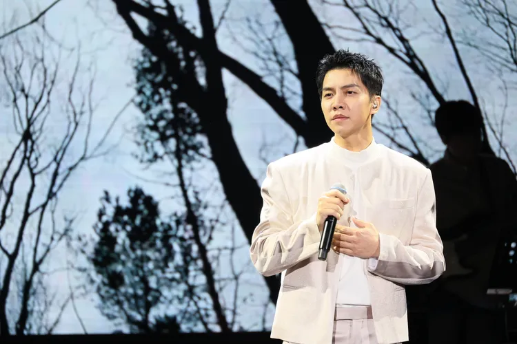 李昇基感謝粉絲不變的支持。鄭孟晃攝