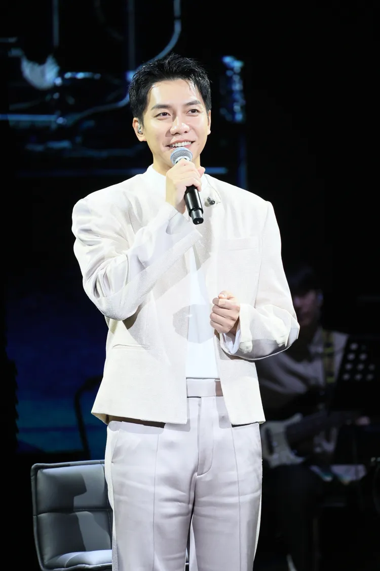 李昇基表示會努力學中文和台灣粉絲互動。鄭孟晃攝