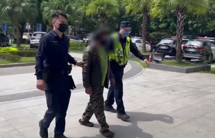 警方將林男送辦。翻攝畫面