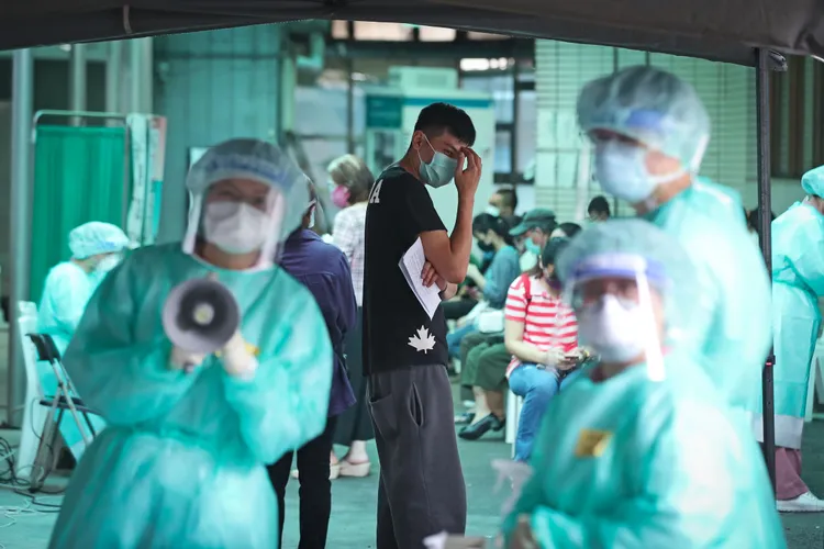 2021年5月本土新冠疫情三級警戒。圖非當事人，林林攝