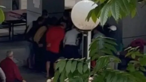 公園忘情賭「士九」　歲數總和654歲！三重警逮11人扣33萬賭資