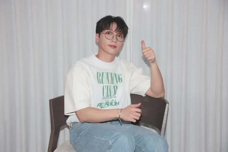 鄭世雲能歌善舞，有「創作偶像」封號。彭欣偉攝