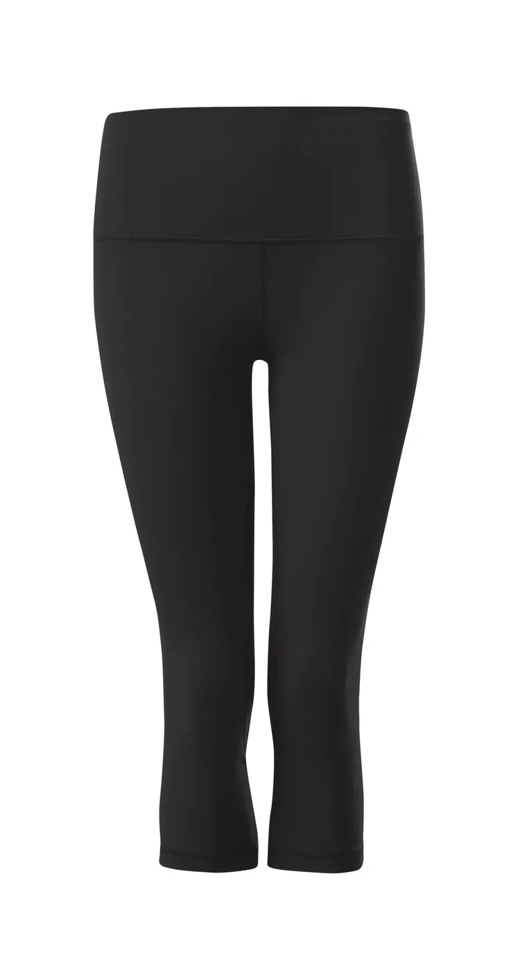 Align短版緊身瑜伽褲，3480元。品牌提供