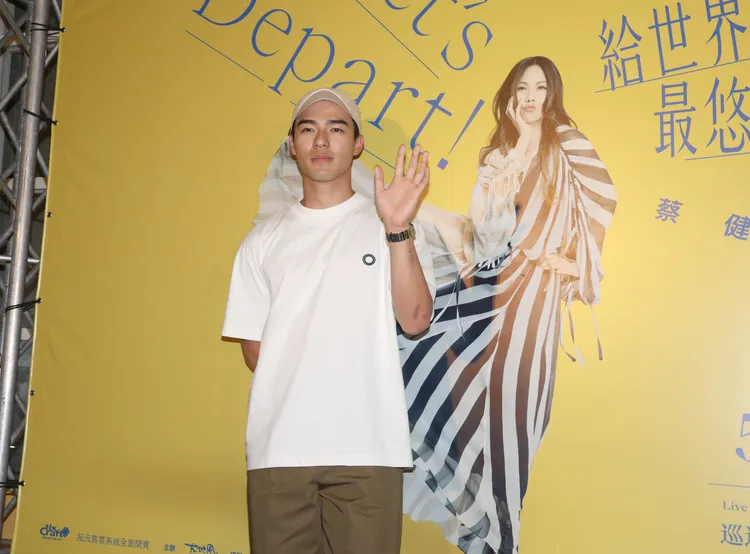 陳昊森開演前進場。彭欣偉攝