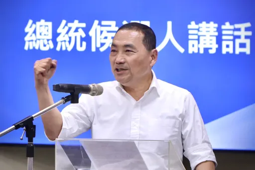 黃暐瀚看民調曝4訊息「侯友宜,怎麼辦? 」 給十字建議!否則這個人「幾成定局」