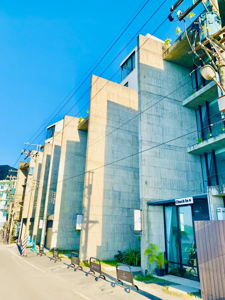 外觀走時下流行清水模。引自Wonderwall 美好境界粉絲團
