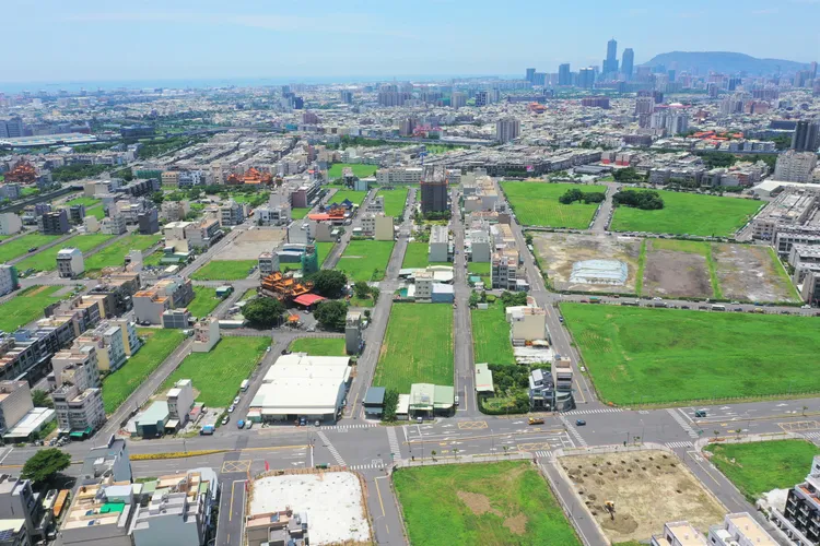 大林蒲遷村安置地區空拍。高市府提供