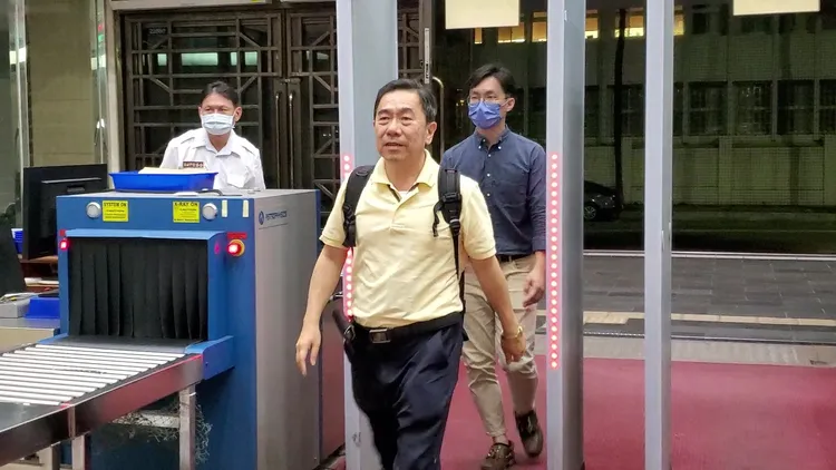 前法官林洲富已於去年轉任律師，昨被以證人身分約談。呂志明攝