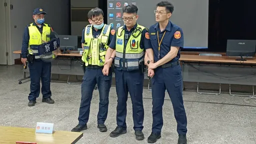 嚴防遶境活動滋生暴力事件　淡水分局長親示範架離法