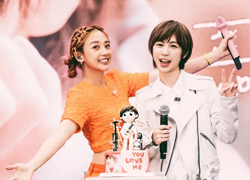 魏嘉瑩生日開唱竟藏8002個鬼 五月天阿信隔海直播挺到底