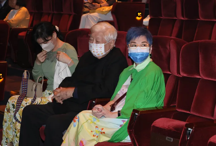 張小燕及企業家陳飛龍都是座上賓。鄭孟晃攝