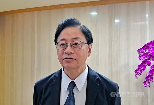 警棍狂打「超商浩克」滿臉血　張善政：年輕警情緒控制要再加強