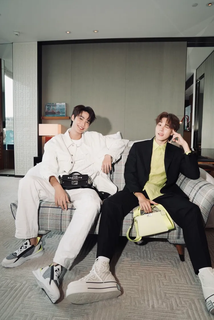 泰版《流星花園》中飾演「花澤類」與「美作」的小鮮肉泰星Dew（左）及Nani，日前前往香港出席FENDI by Marc Jacobs限定系列期間限定店開幕。品牌提供