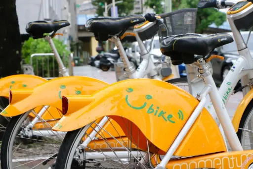 YouBike停10分鐘被騎走！作家傻眼：偷騎沒事她卻要付錢　最高賠1.5萬