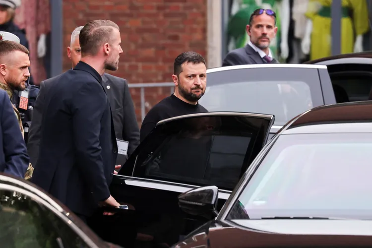 澤連斯基本月14日在德國亞琛市。路透社