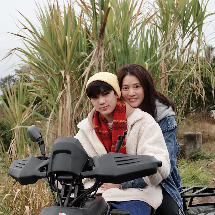 16歲的魔童已經是個小帥哥。翻攝魔童IG