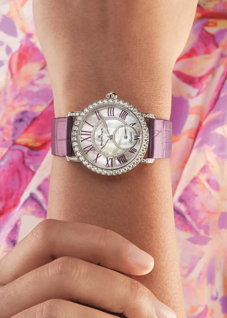 瑞士製錶寶珀專為女性量身打造的Ladybird Colors系列新作，同樣使用了繽紛色彩加上奪目美鑽的誘人配方。品牌提供