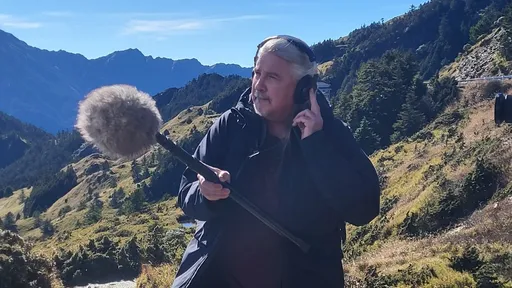 馬修連恩來台25年落地生根　加拿大友人被群山震懾