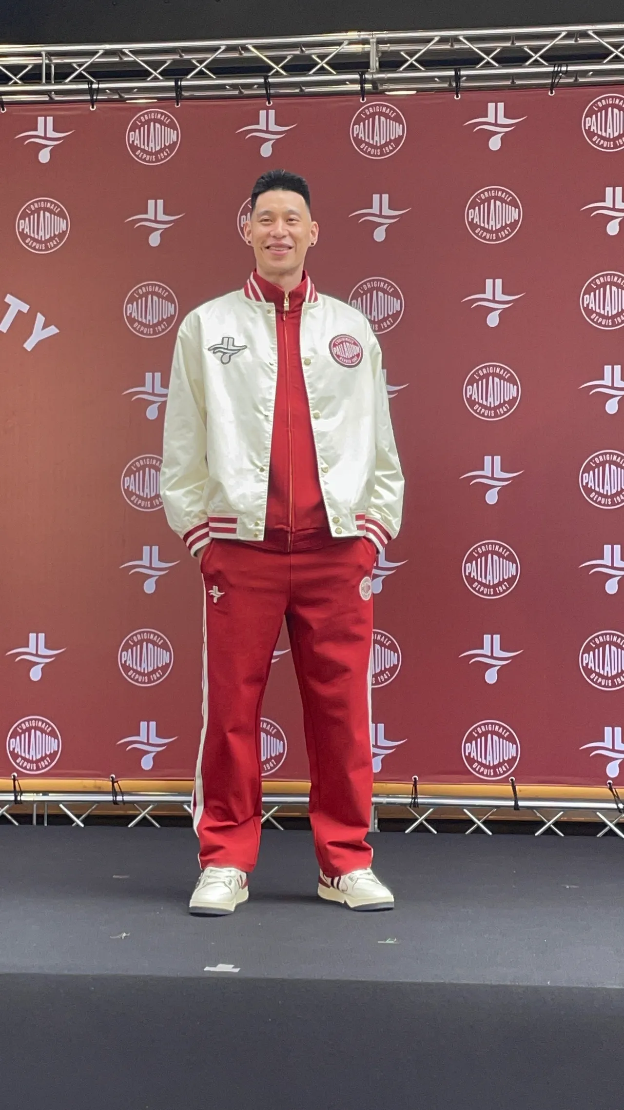 林書豪日前在球場上受傷，出現腦震盪症狀，今他現身活動向球迷報平安。張家玲攝