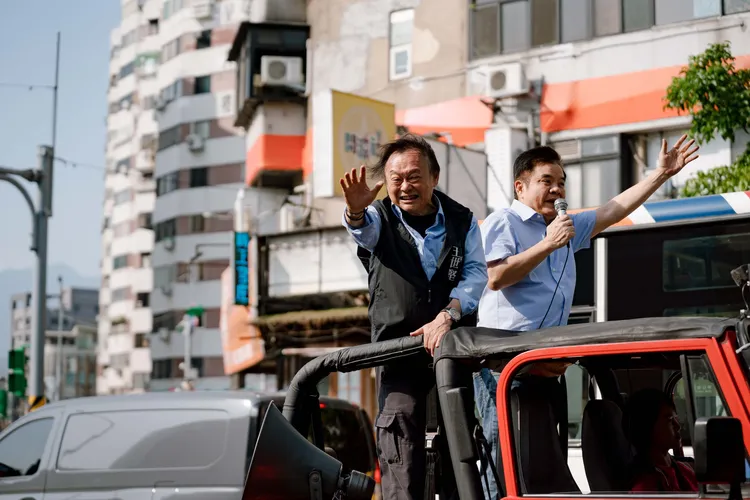 王世堅表示早上兩人碰面時，並未聽到游淑慧提及此事。翻攝自王世堅臉書