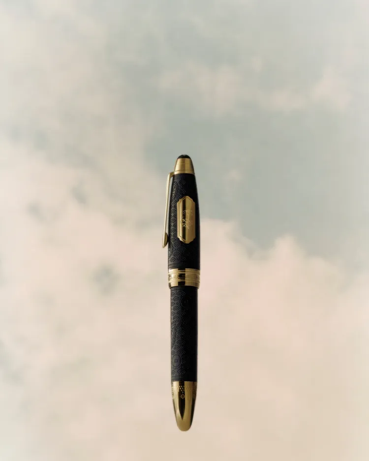 大師傑作系列「環遊世界80天」Solitaire LeGrand款鋼筆，7萬5000元。品牌提供
