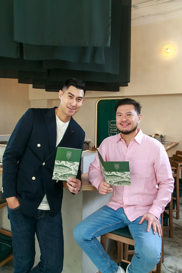 （左起）OSSU創辦人毛加恩James、施振邦Parkson。業者提供