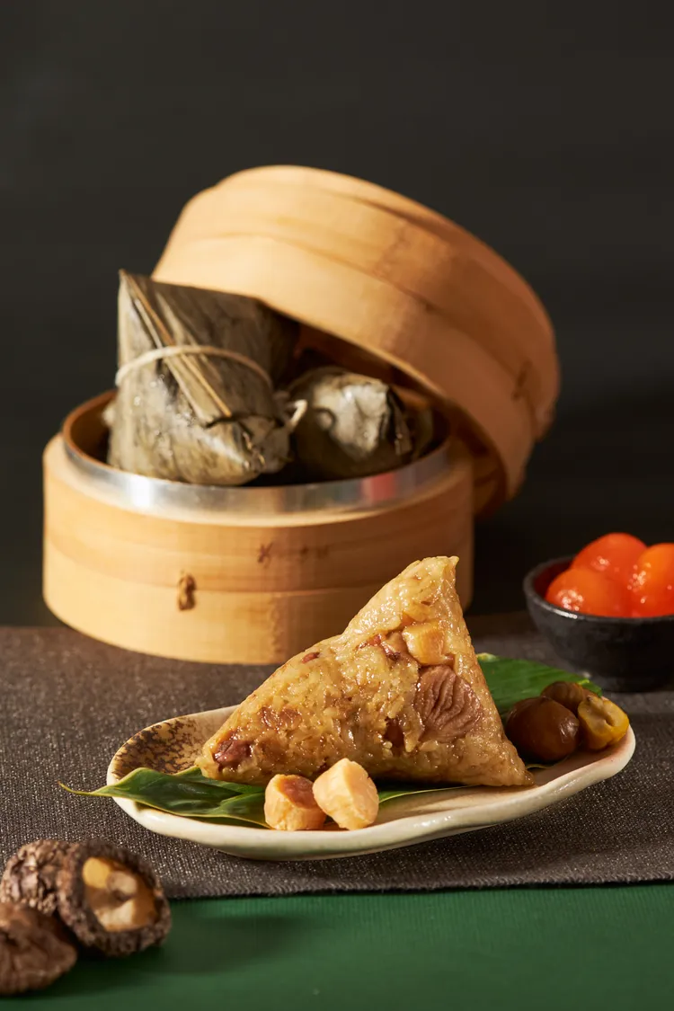 即日起至5/31，凡訂購禮盒，即享同品項買5送1早鳥優惠。業者提供