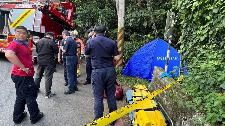 張姓男子被發現後腦中彈陳屍新北山區。民眾提供