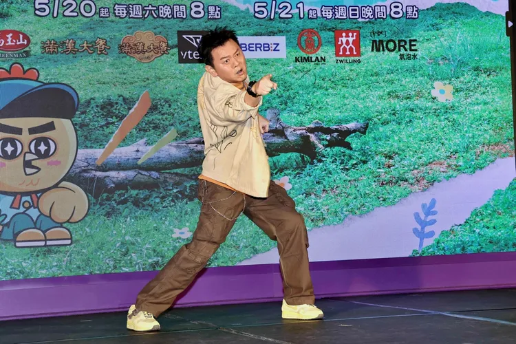 庹宗康近期被誤認成哥哥庹宗華，以為他有演出《模仿犯》。施昂強攝