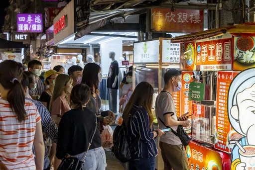 提案「週休三日」通過 他怒轟:這麼沒抗壓性、可悲啊!