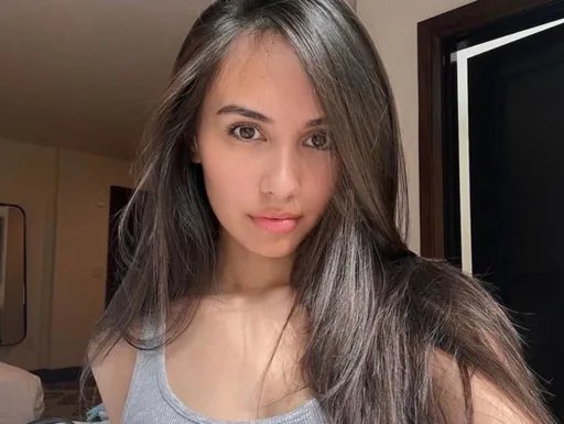 美女網紅推出自身AI版!可當你虛擬女友 1周收入竟達220萬