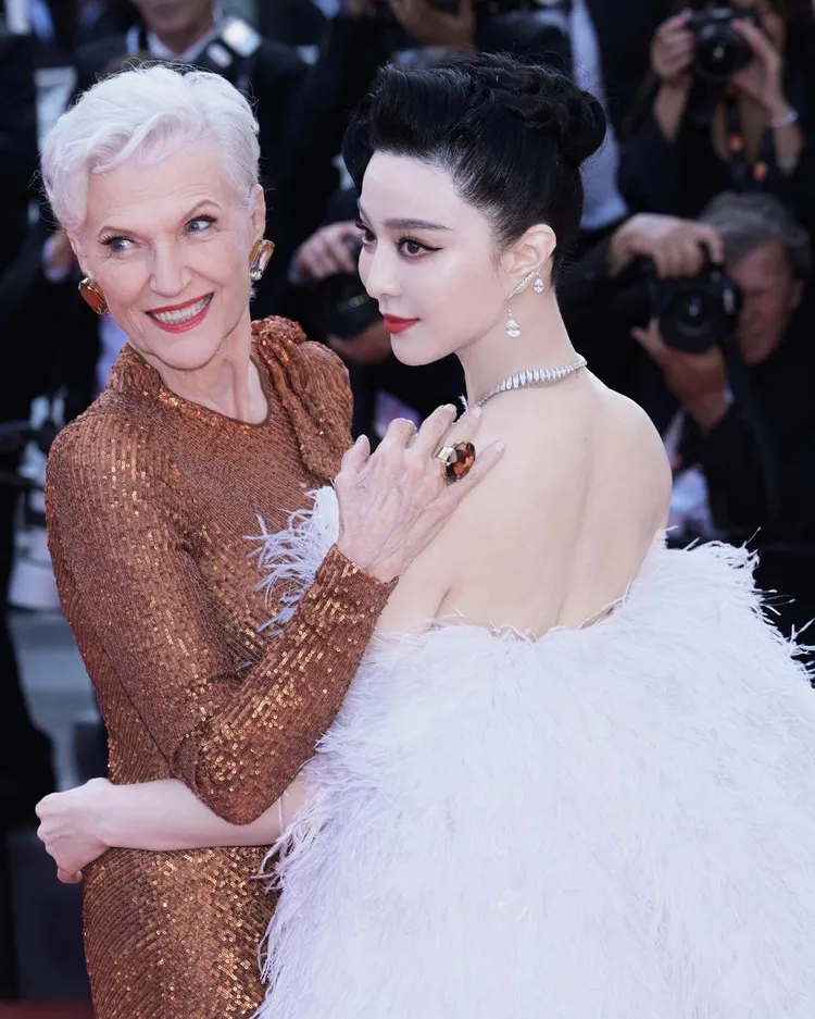 范冰冰和梅伊馬斯克從頭到尾黏緊緊。翻攝范冰冰IG