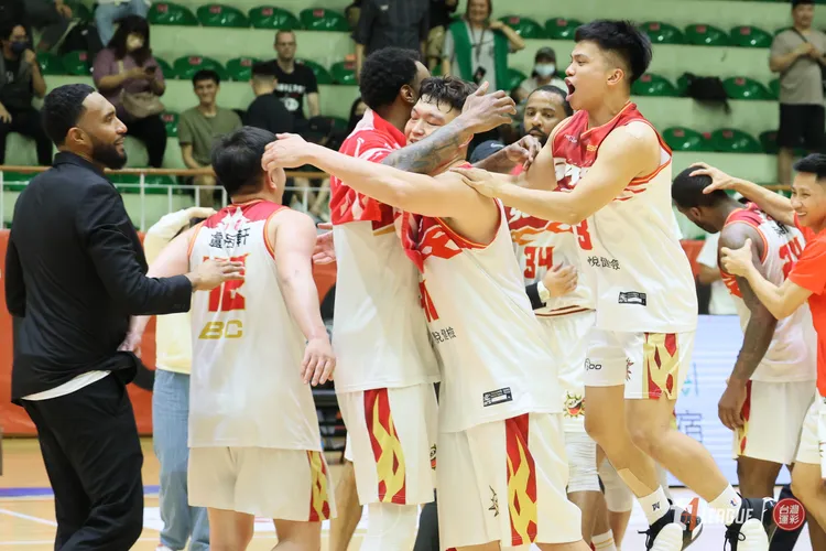 太陽未來動向受關注。