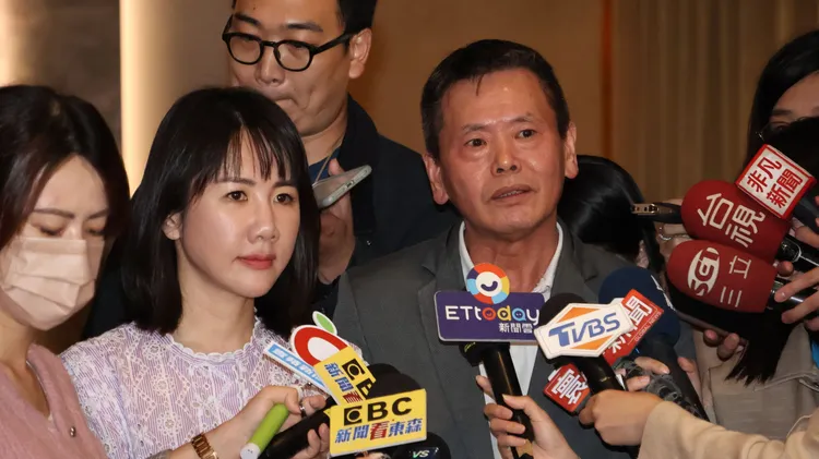 宣明智今宴請眾藍委、立委參選人，當中也包括挺侯派要角謝衣鳳、林為洲。莊宗達攝